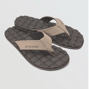 VOLCOM V-CLINER SANDALS - KHAKI SIZE 7